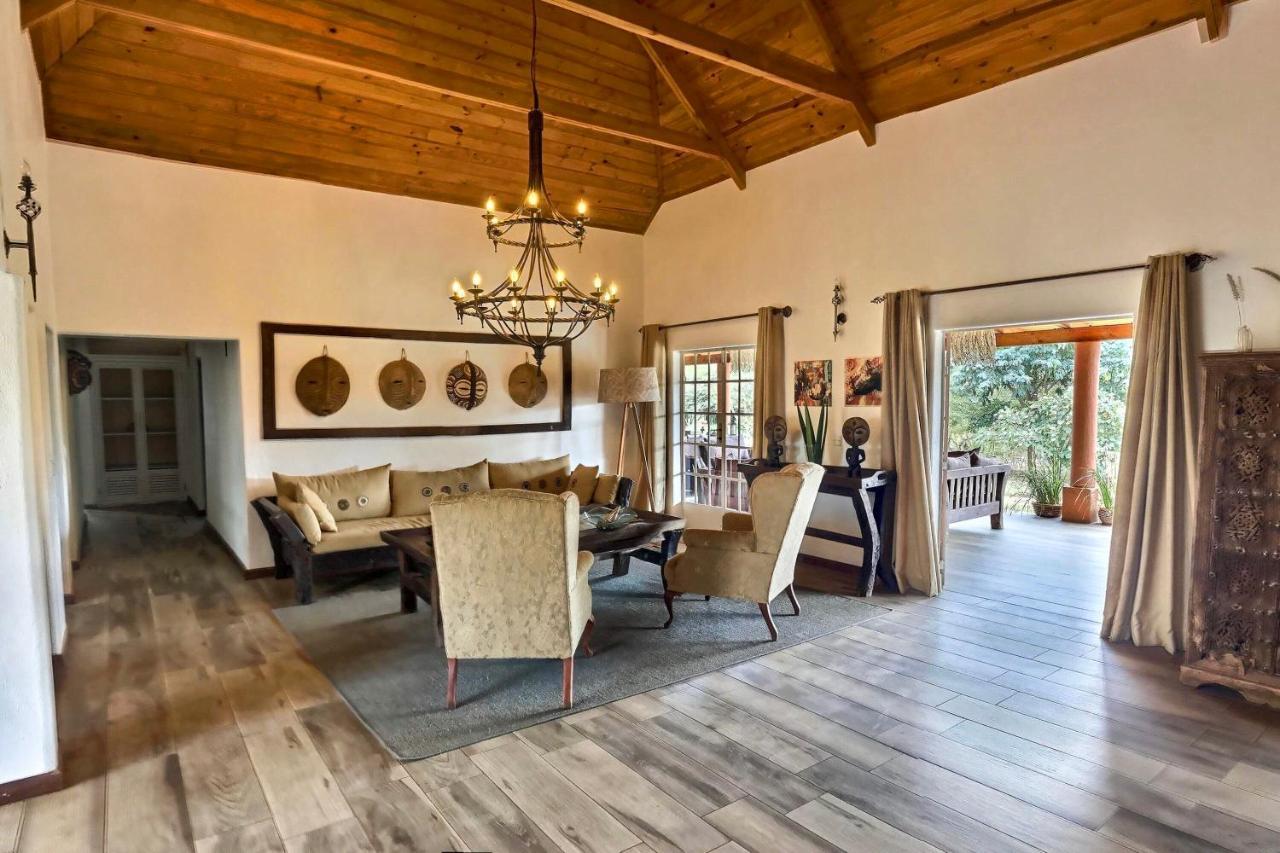 Olerai Lodge Arusha Buitenkant foto